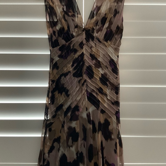 Elegant Multicolor Sleeveless Dress - Picture 4 of 9